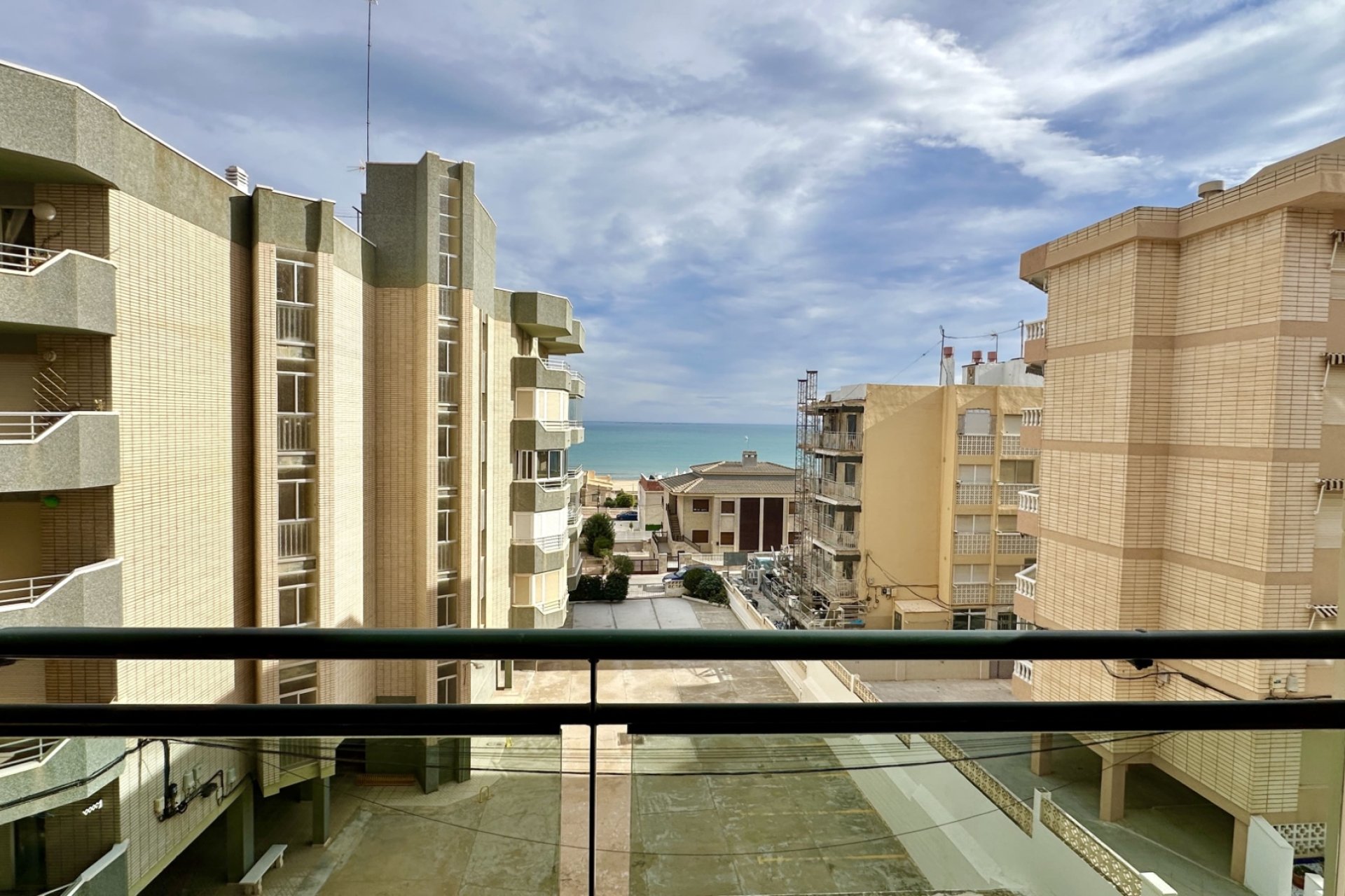 Resale - Apartment / flat - Guardamar del Segura