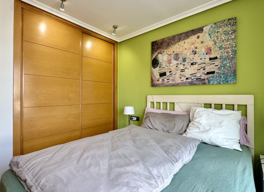 Resale - Apartment / flat - Guardamar del Segura