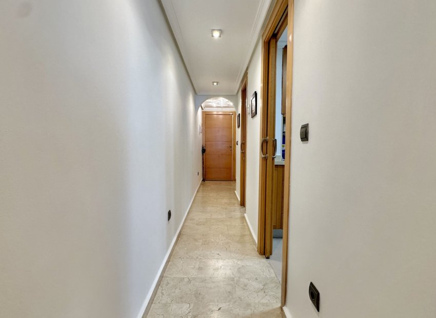 Resale - Apartment / flat - Guardamar del Segura