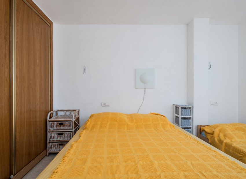 Resale - Apartment / flat - La Manga del Mar Menor - Urb. El Ancora