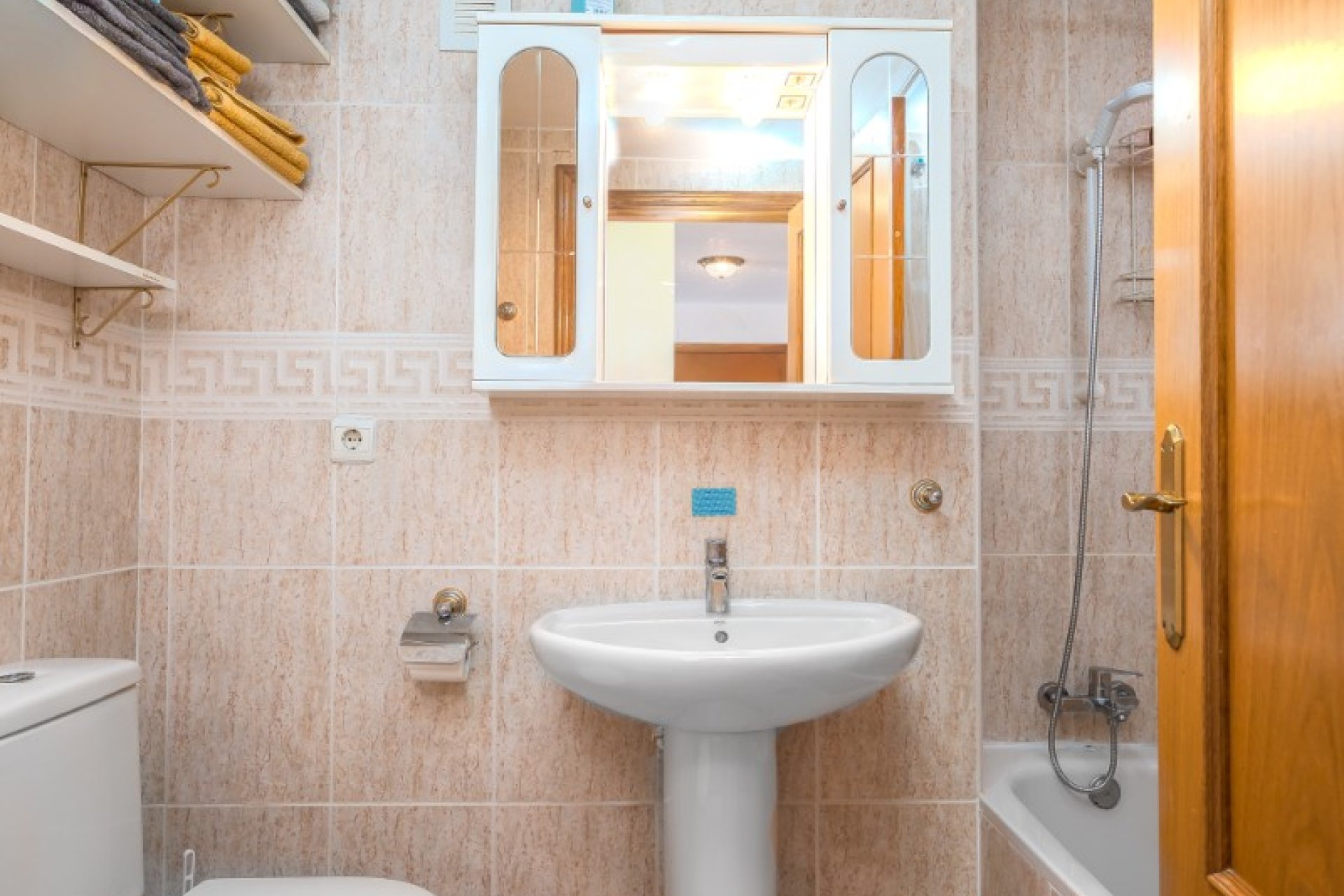 Resale - Apartment / flat - La Manga del Mar Menor - Urb. El Ancora