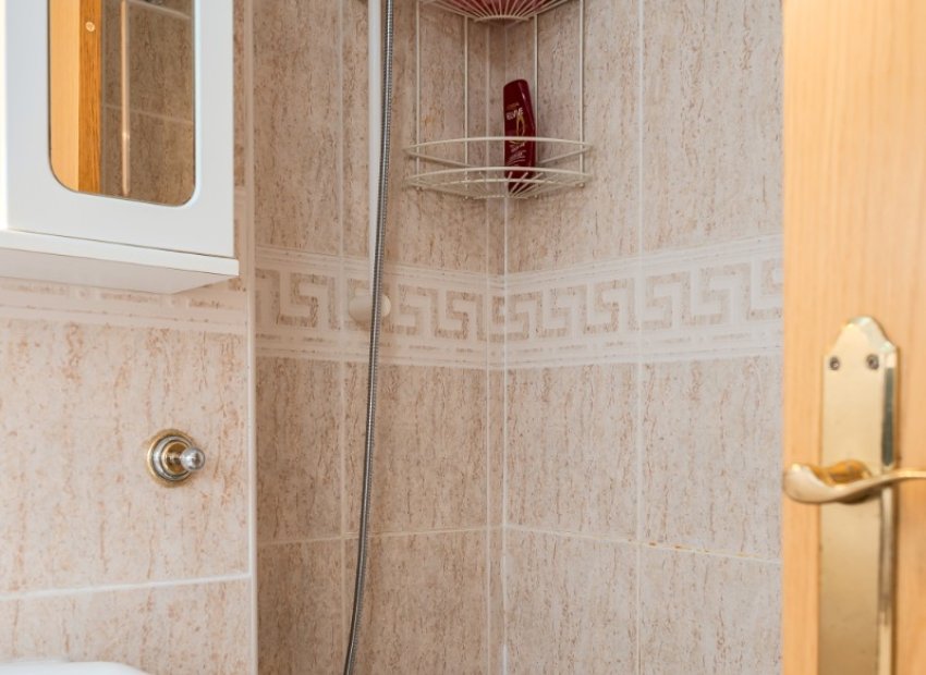 Resale - Apartment / flat - La Manga del Mar Menor - Urb. El Ancora