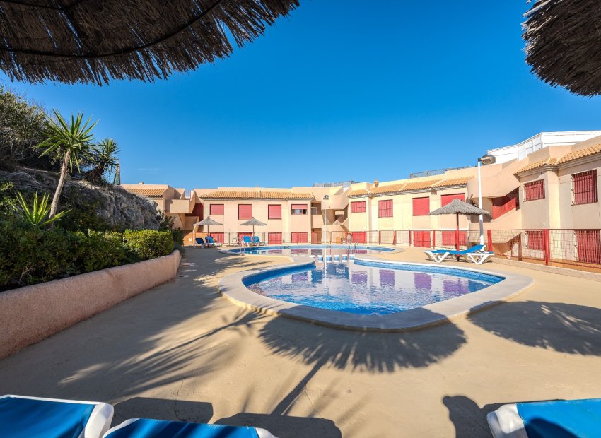 Resale - Apartment / flat - La Manga del Mar Menor - Urb. El Ancora