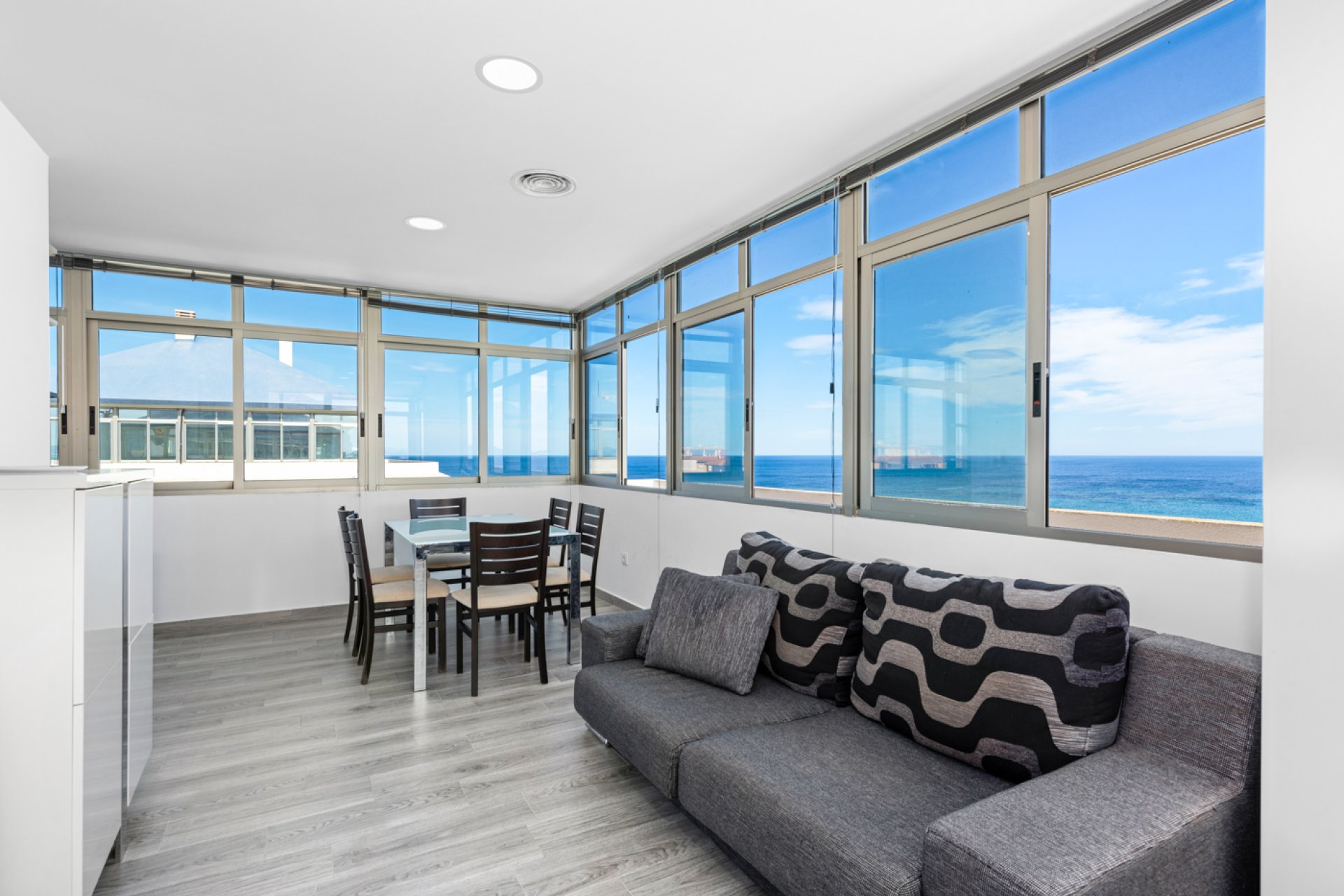 Resale - Apartment / flat - La Manga del Mar Menor