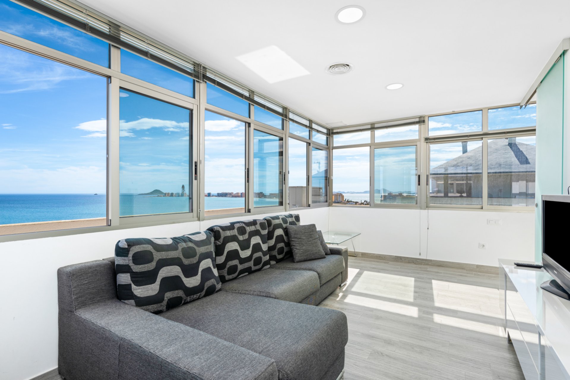 Resale - Apartment / flat - La Manga del Mar Menor