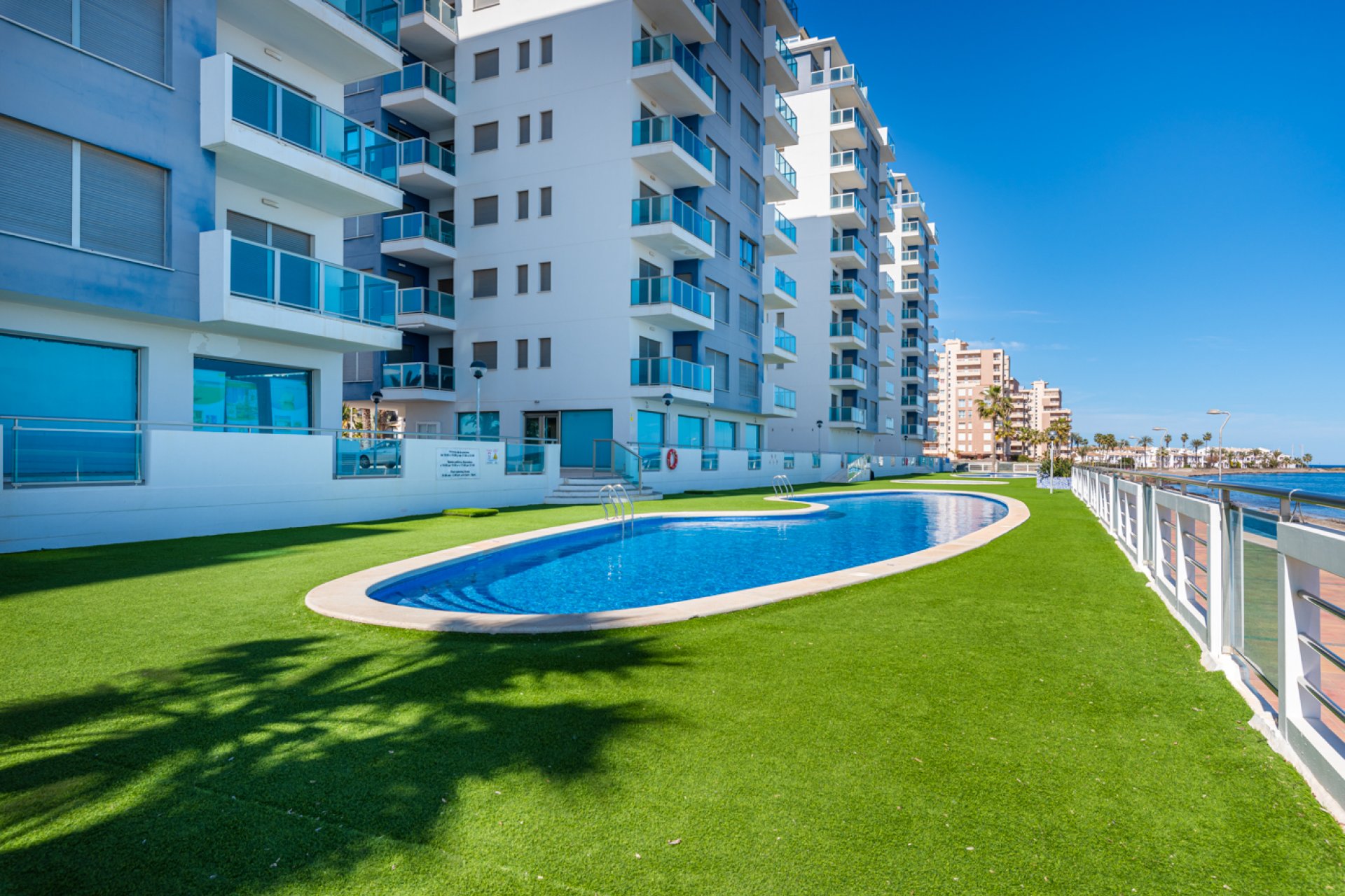Resale - Apartment / flat - La Manga del Mar Menor
