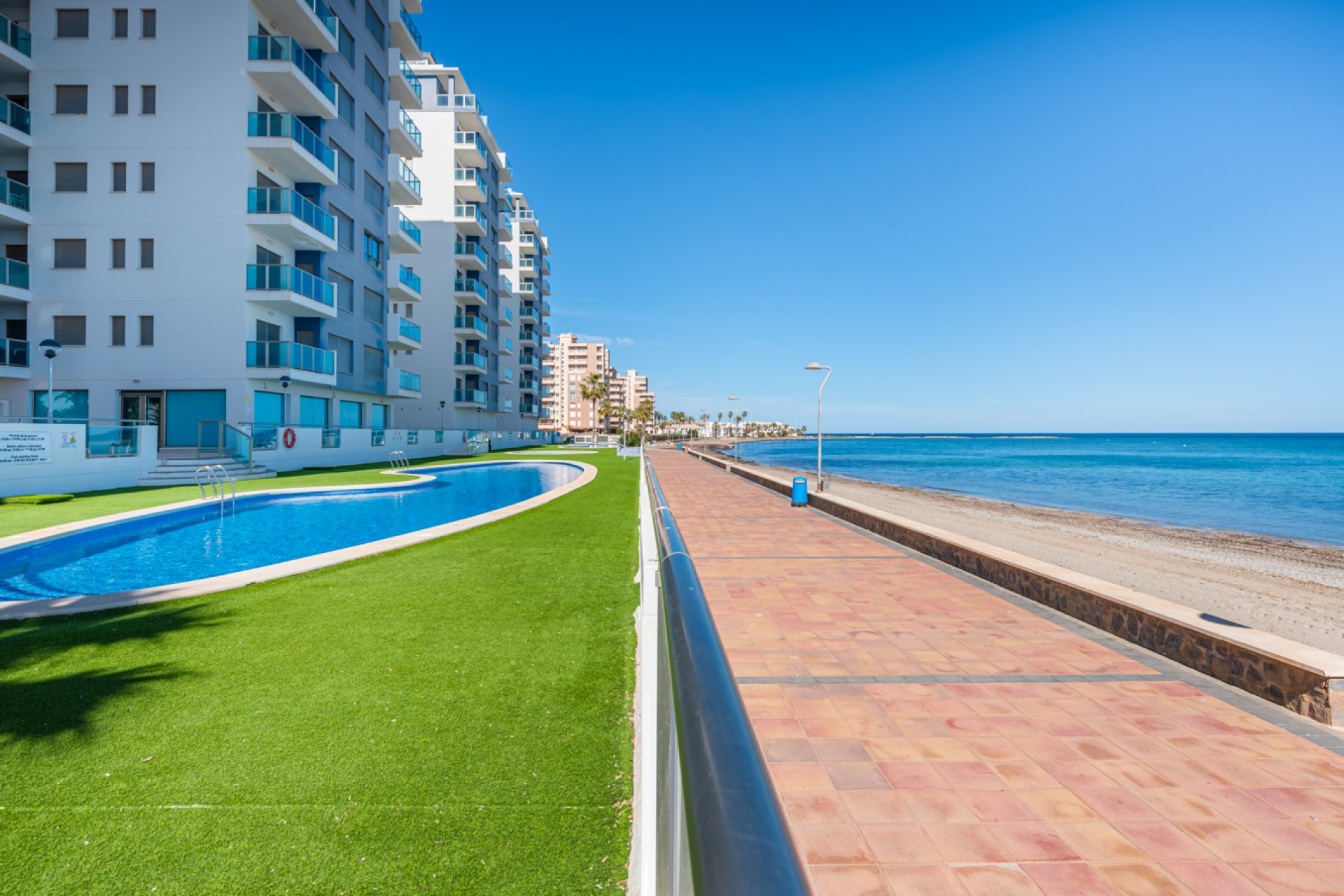 Resale - Apartment / flat - La Manga del Mar Menor