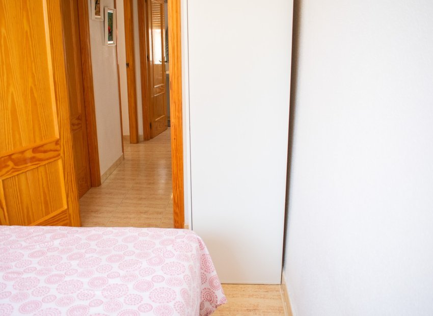 Resale - Apartment / flat - La Manga del Mar Menor