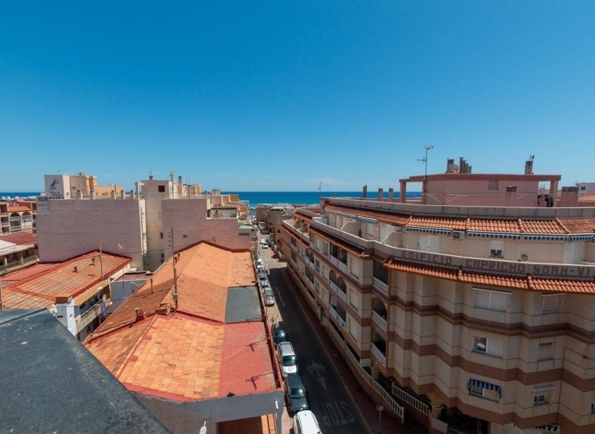 Resale - Apartment / flat - La Mata - La Mata - Town