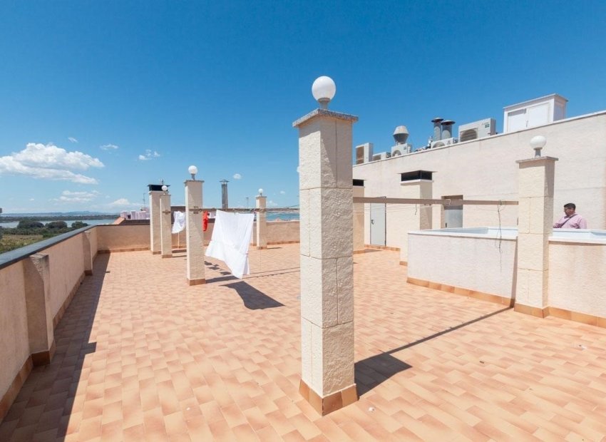 Resale - Apartment / flat - La Mata - La Mata - Town