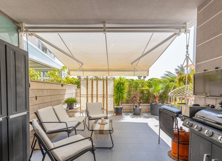 Resale - Apartment / flat - La Mata - Playa