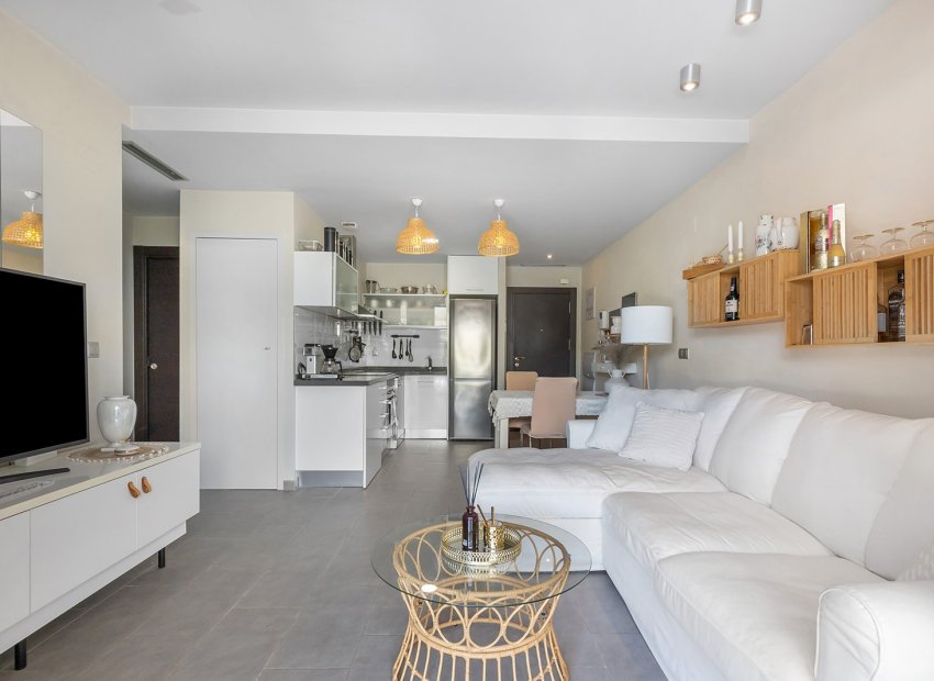 Resale - Apartment / flat - La Mata - Playa