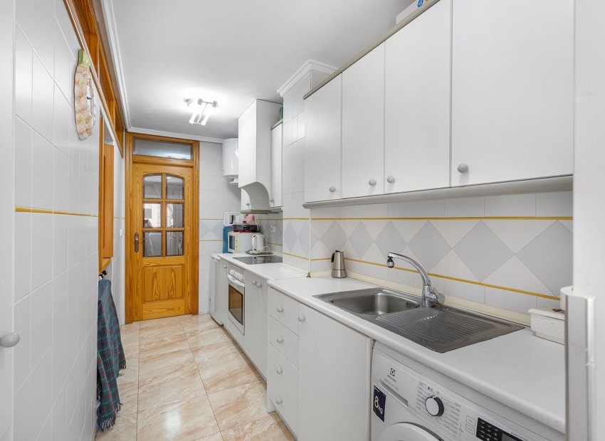 Resale - Apartment / flat - La Mata - Playa