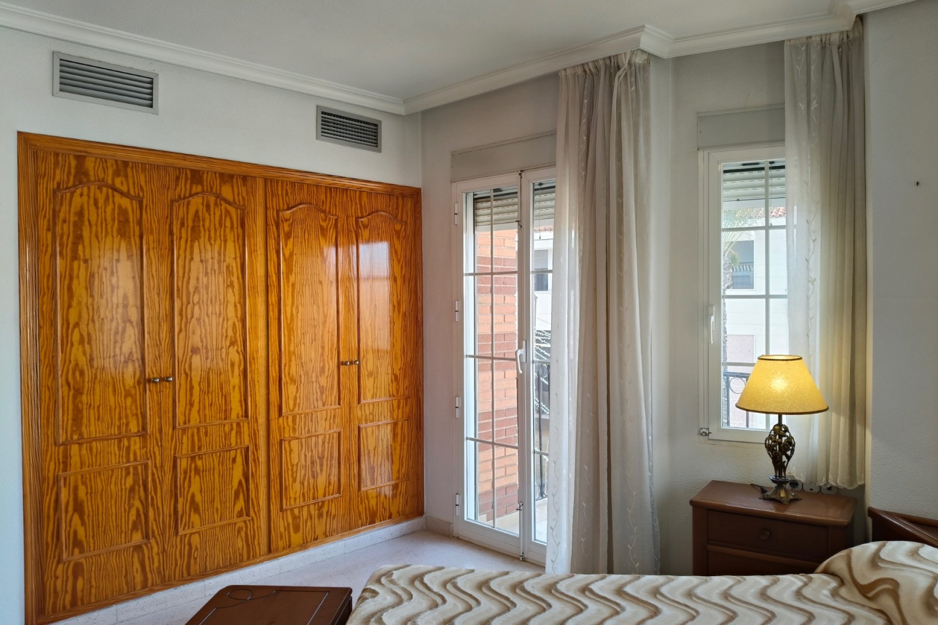 Resale - Apartment / flat - La Romana