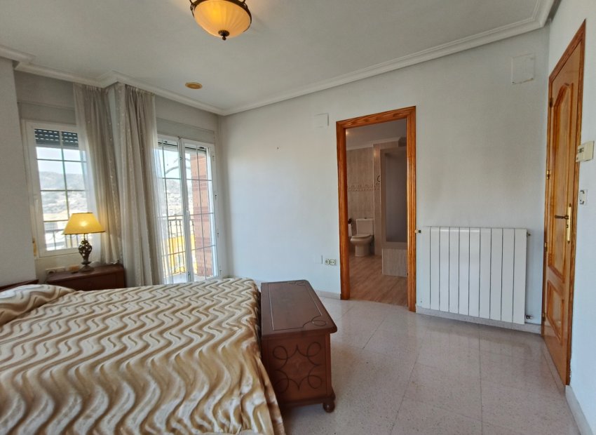 Resale - Apartment / flat - La Romana