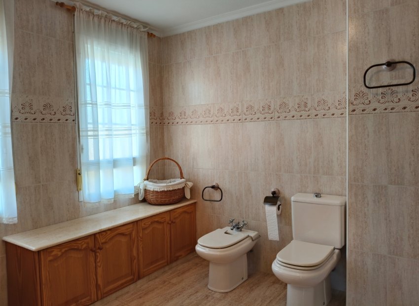 Resale - Apartment / flat - La Romana