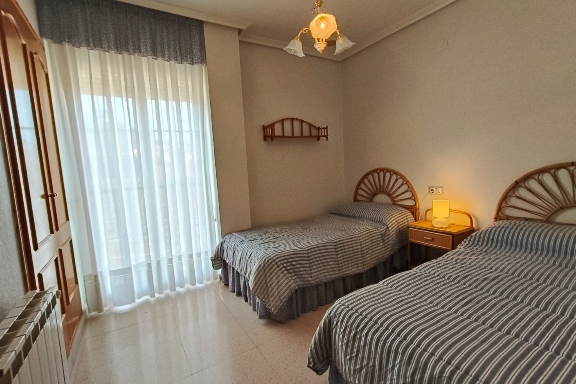 Resale - Apartment / flat - La Romana