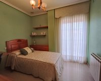 Resale - Apartment / flat - La Romana