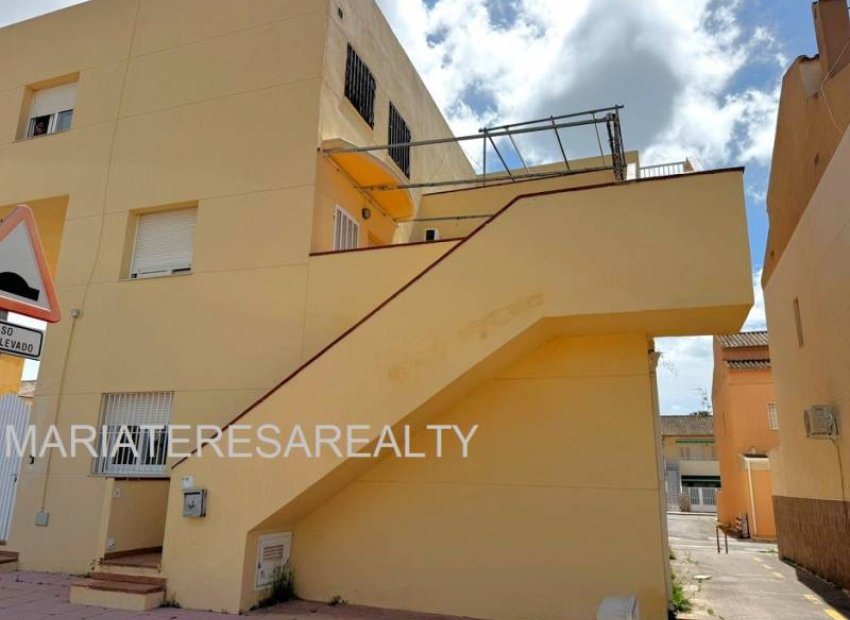 Resale - Apartment / flat - Los Alcázares - La Dorada