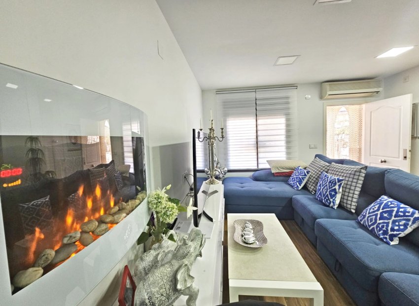 Resale - Apartment / flat - Los Alcázares - Pueblo Patrica