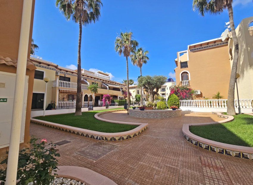 Resale - Apartment / flat - Los Alcázares - Pueblo Patrica