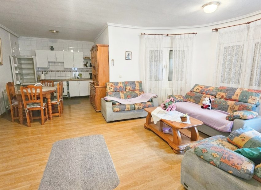 Resale - Apartment / flat - Los Alcázares