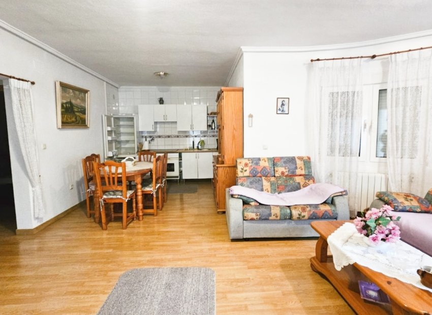 Resale - Apartment / flat - Los Alcázares