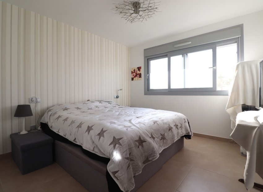 Resale - Apartment / flat - Los Montesinos - Entre Naranjos