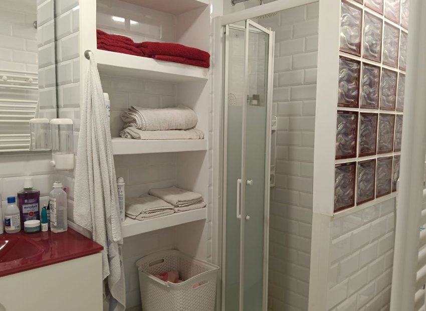 Resale - Apartment / flat - Los Montesinos - La Herrada