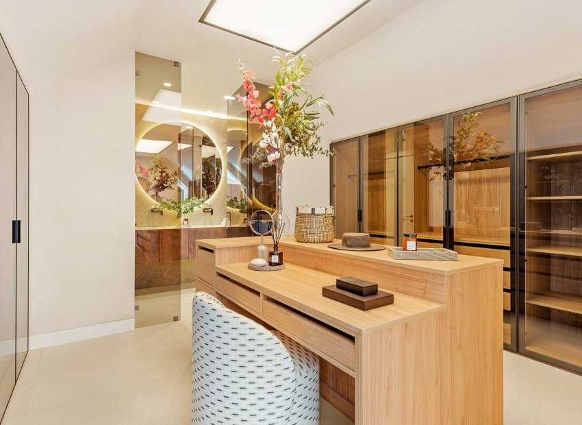 Resale - Apartment / flat - Marbella - East Marbella