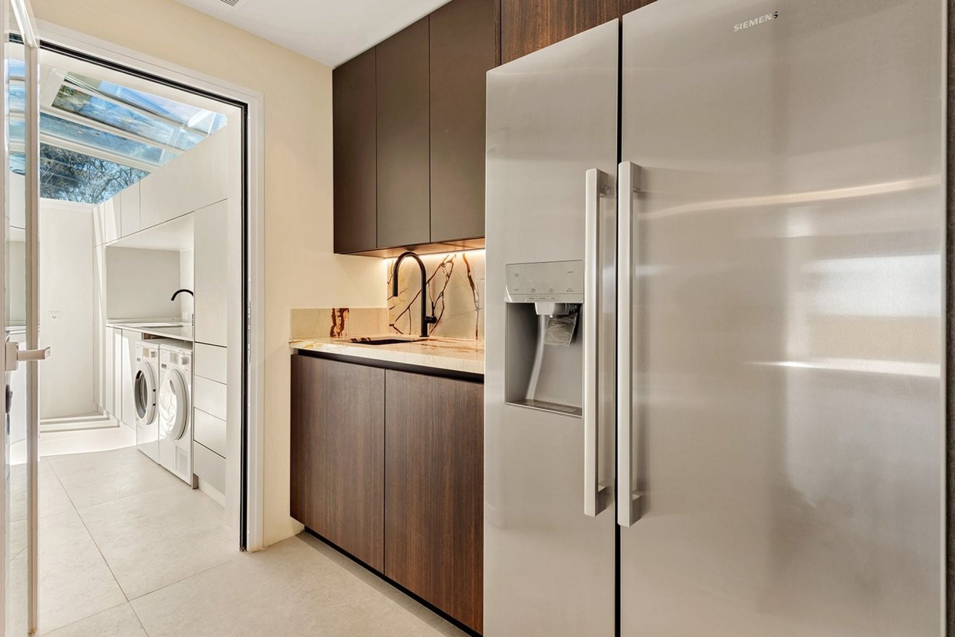 Resale - Apartment / flat - Marbella - East Marbella