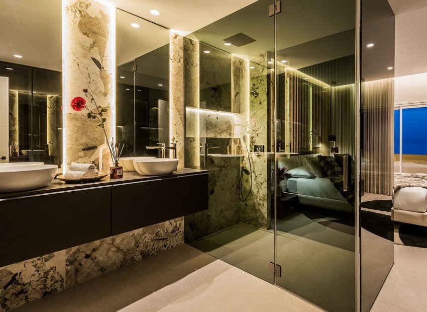 Resale - Apartment / flat - Marbella - East Marbella