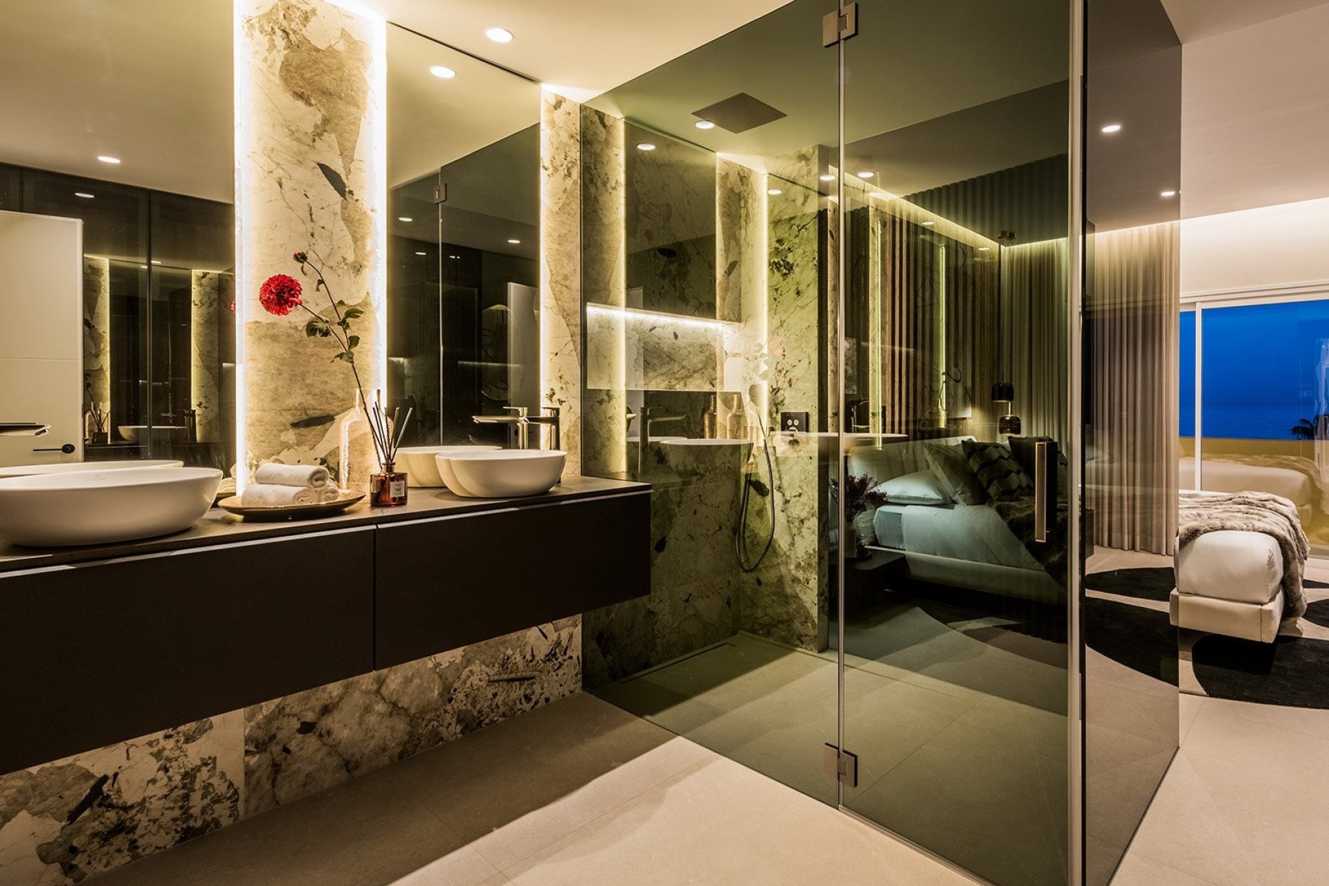 Resale - Apartment / flat - Marbella - East Marbella