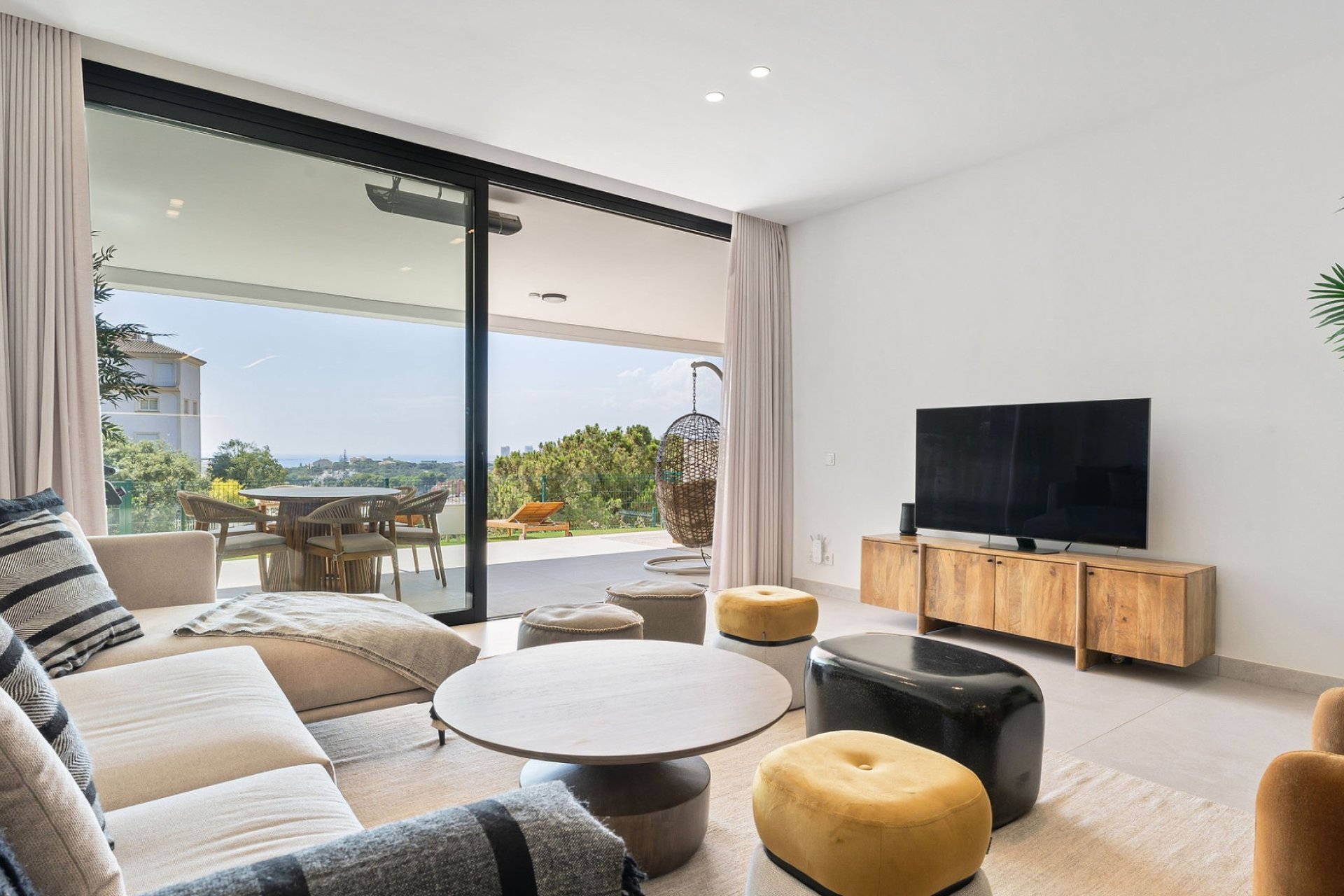 Resale - Apartment / flat - Marbella - Elviria