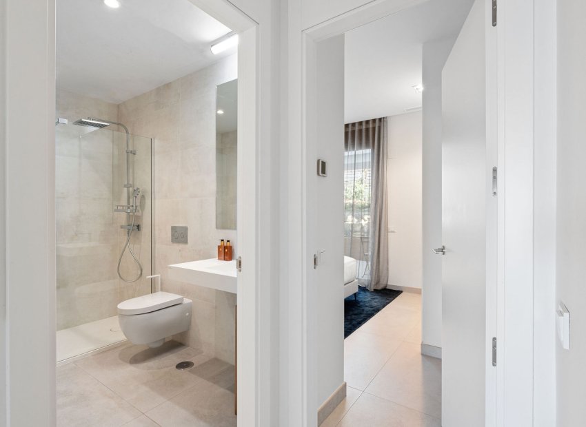 Resale - Apartment / flat - Marbella - Elviria