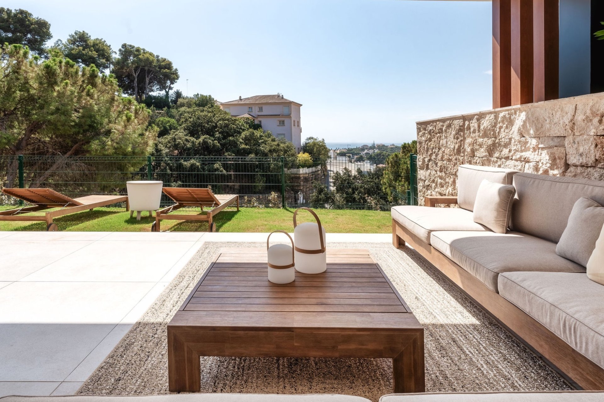 Resale - Apartment / flat - Marbella - Elviria