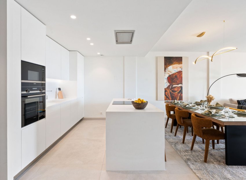 Resale - Apartment / flat - Marbella - Elviria