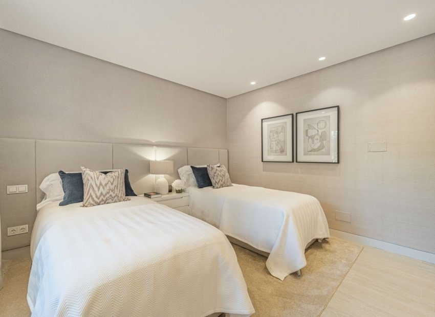 Resale - Apartment / flat - Marbella - Golden Mile