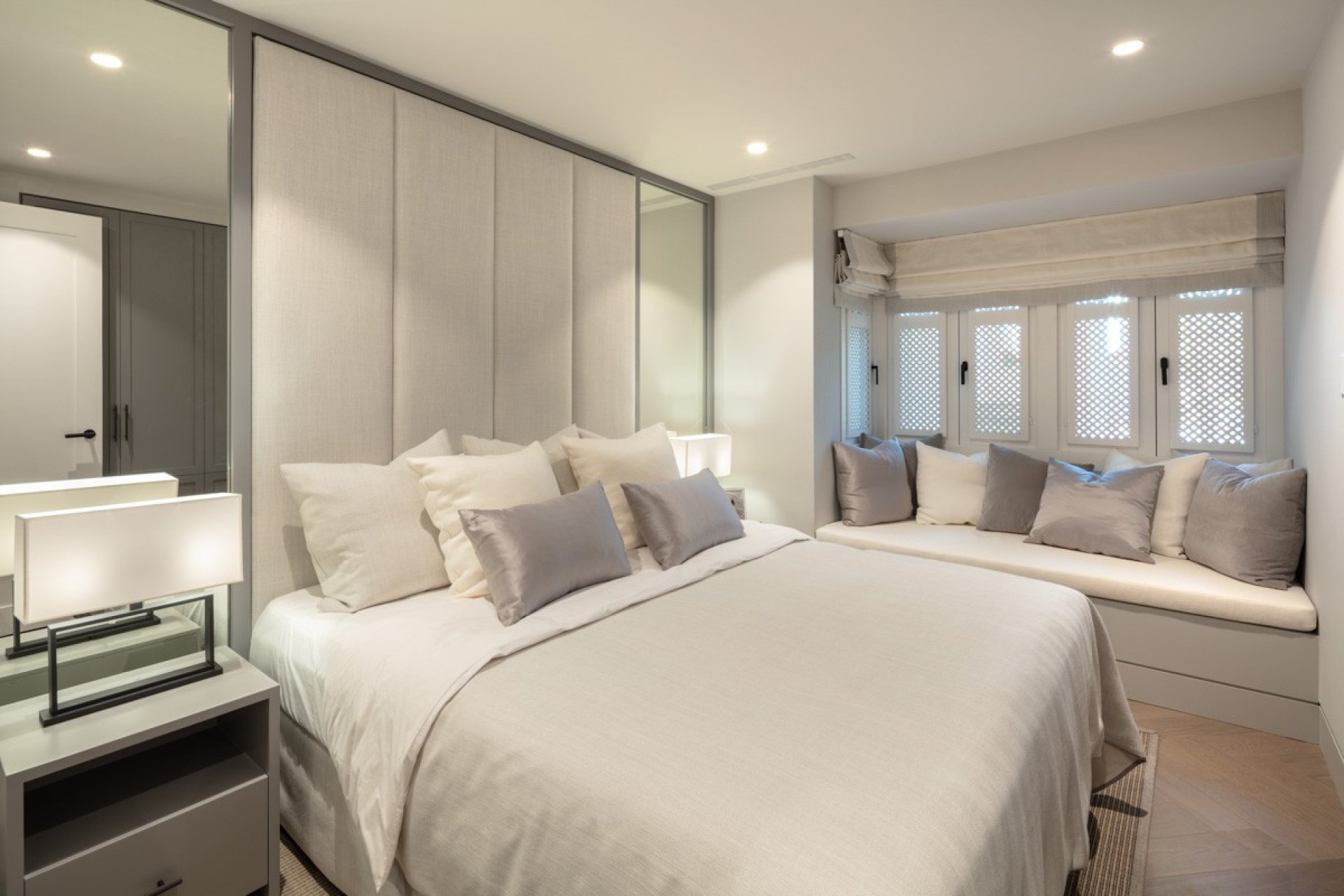 Resale - Apartment / flat - Marbella - Golden Mile