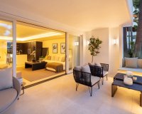 Resale - Apartment / flat - Marbella - Golden Mile