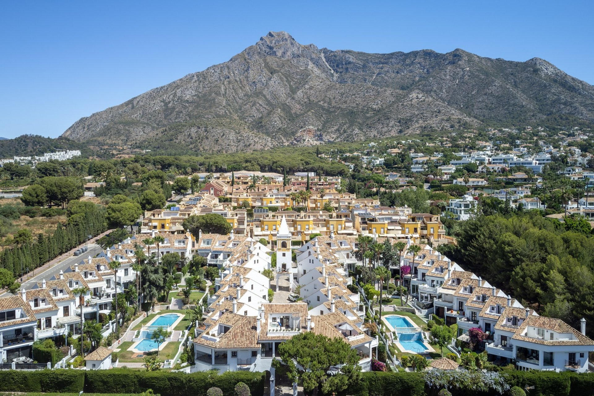 Resale - Apartment / flat - Marbella - Golden Mile