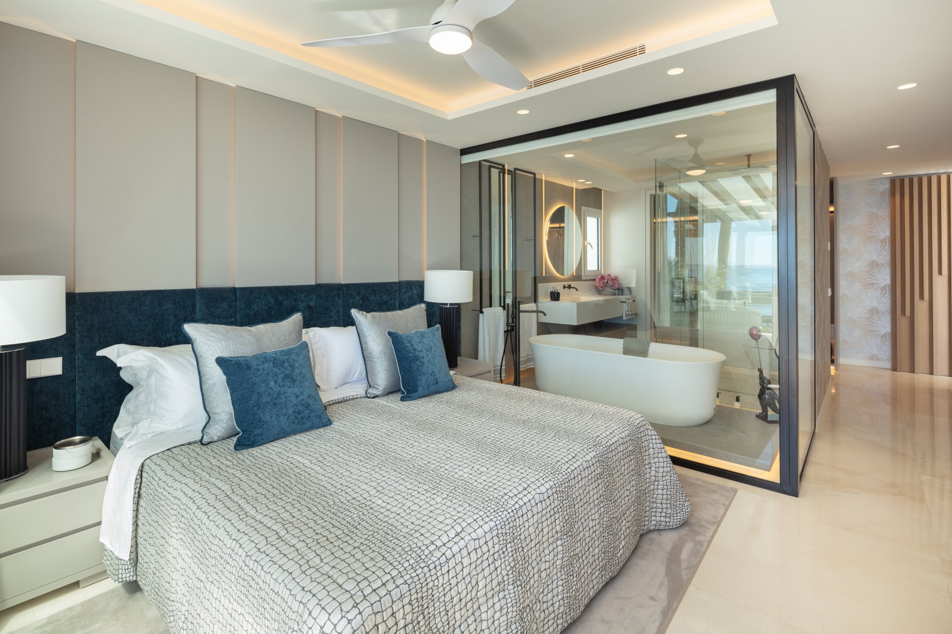 Resale - Apartment / flat - Marbella - Golden Mile