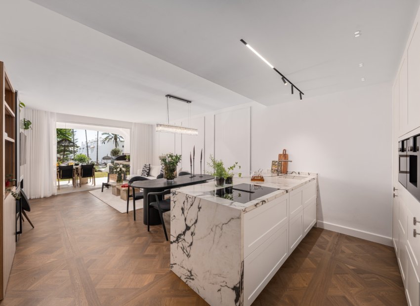 Resale - Apartment / flat - Marbella - Golden Mile