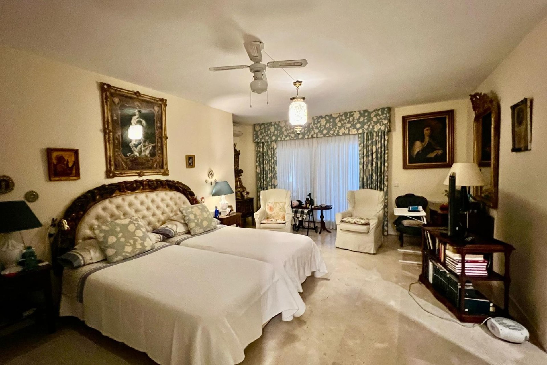 Resale - Apartment / flat - Marbella - Guadalmina Alta