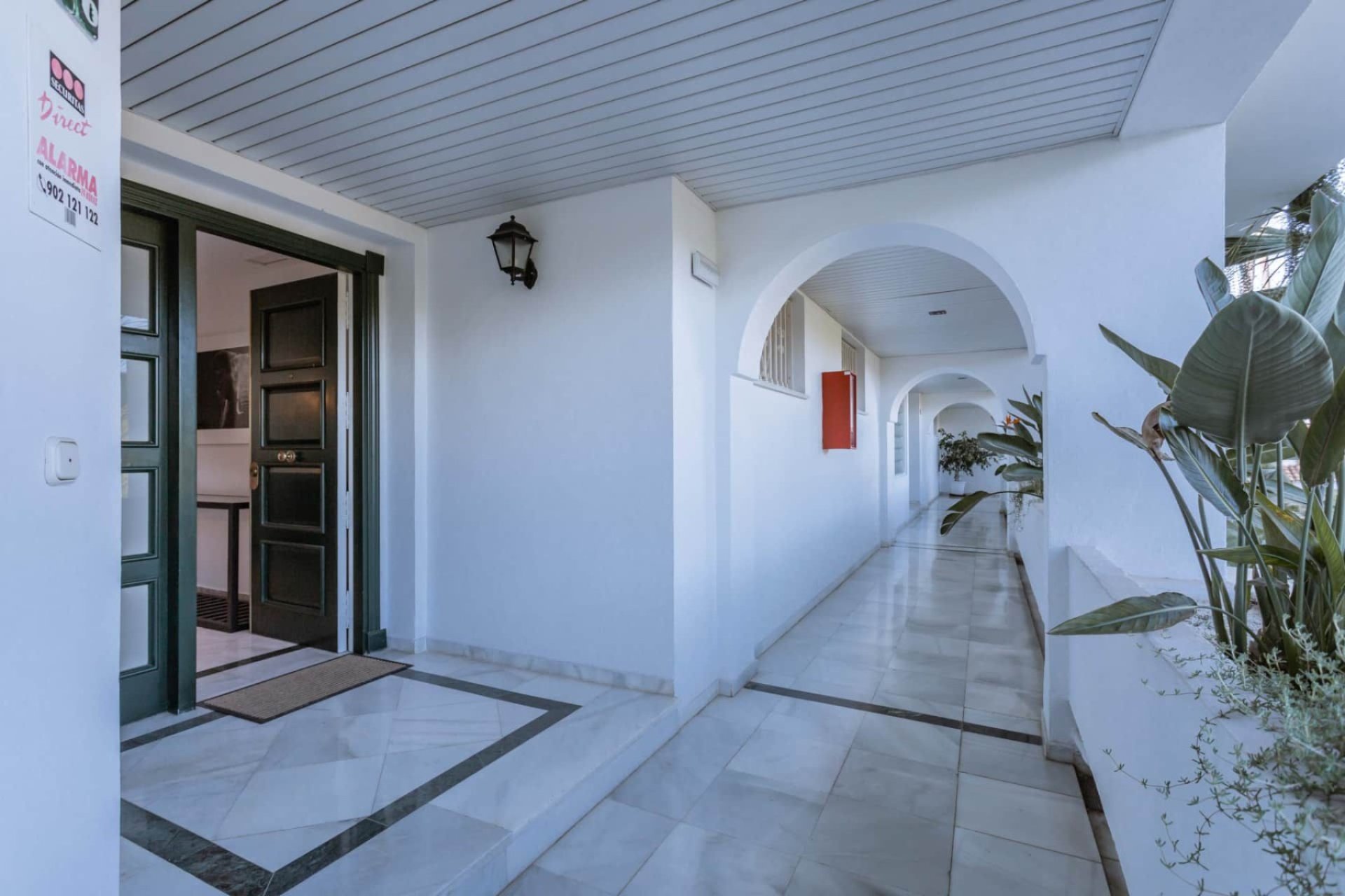 Resale - Apartment / flat - Marbella - Los Monteros