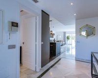 Resale - Apartment / flat - Marbella - Los Monteros