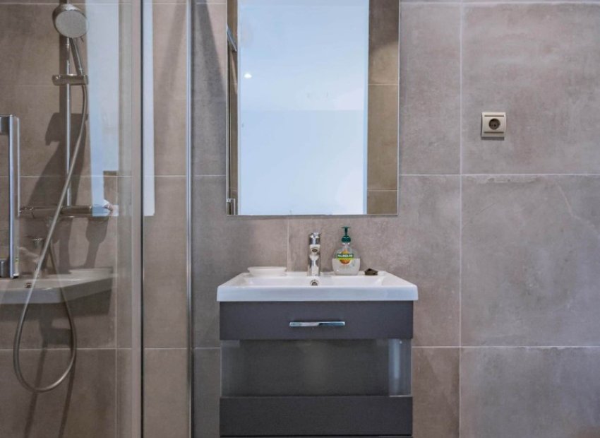 Resale - Apartment / flat - Marbella - Los Monteros