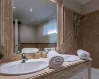 Resale - Apartment / flat - Marbella - Los Monteros