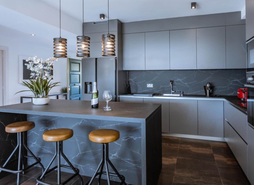 Resale - Apartment / flat - Marbella - Los Monteros