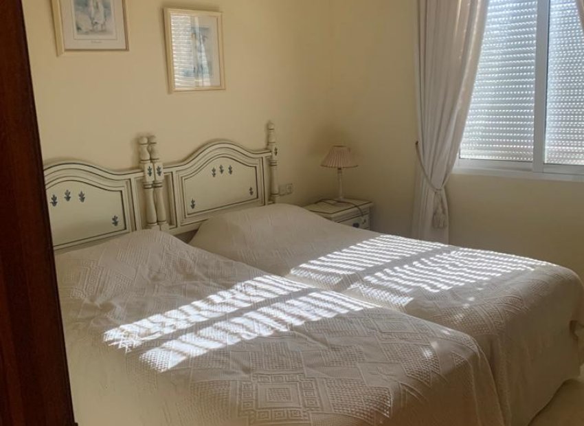 Resale - Apartment / flat - Marbella - Nagueles